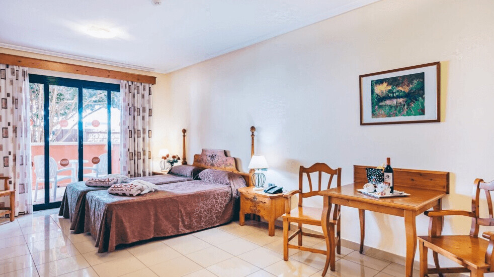 Double Room With Terrace